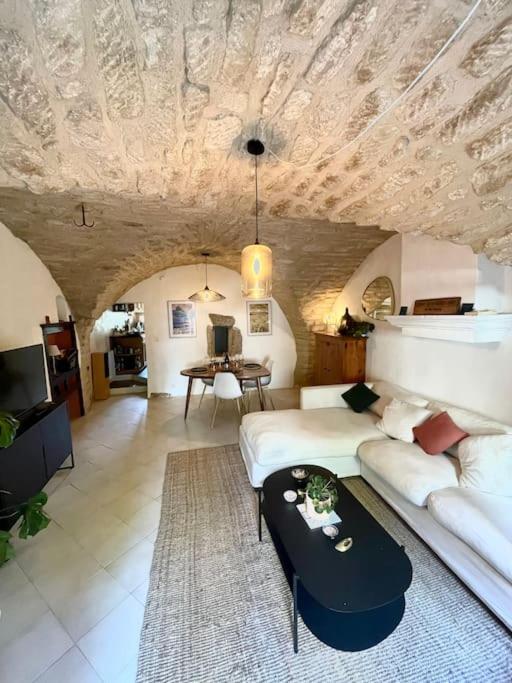 Charmante Maison De Village Au Pied Du Luberon Cabrieres-d'Aigues Exteriör bild