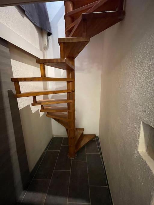 Charmante Maison De Village Au Pied Du Luberon Cabrieres-d'Aigues Exteriör bild
