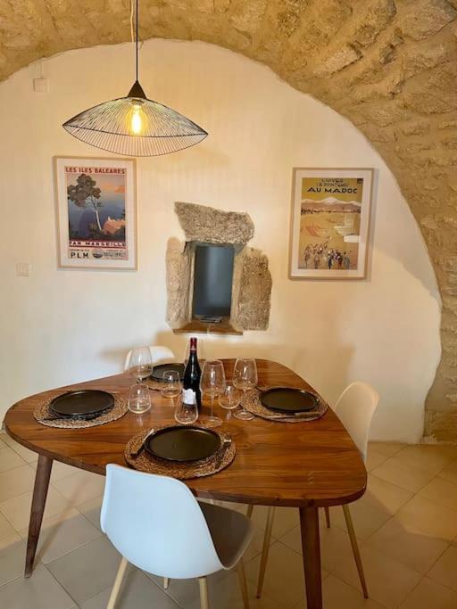Charmante Maison De Village Au Pied Du Luberon Cabrieres-d'Aigues Exteriör bild